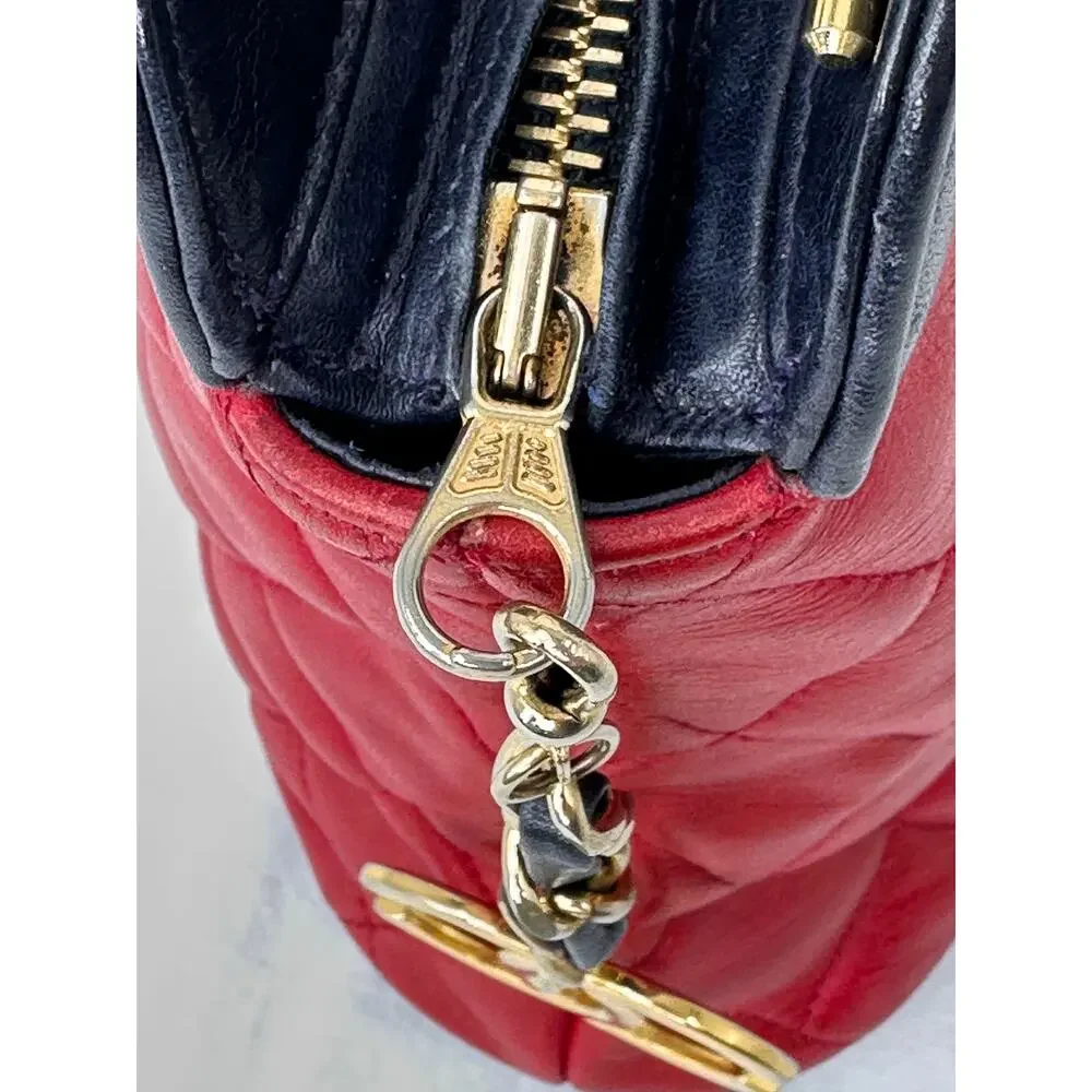 Vintage Chanel Bicolor Red Navy Quilted Lambskin Shoulder Bag Gold CC Charm